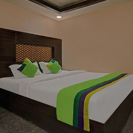 Hotel Treebo Trend Palm Tree Chennai Exterior foto