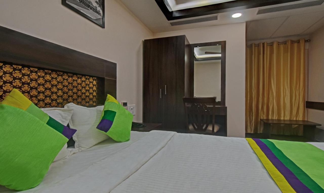 Hotel Treebo Trend Palm Tree Chennai Exterior foto