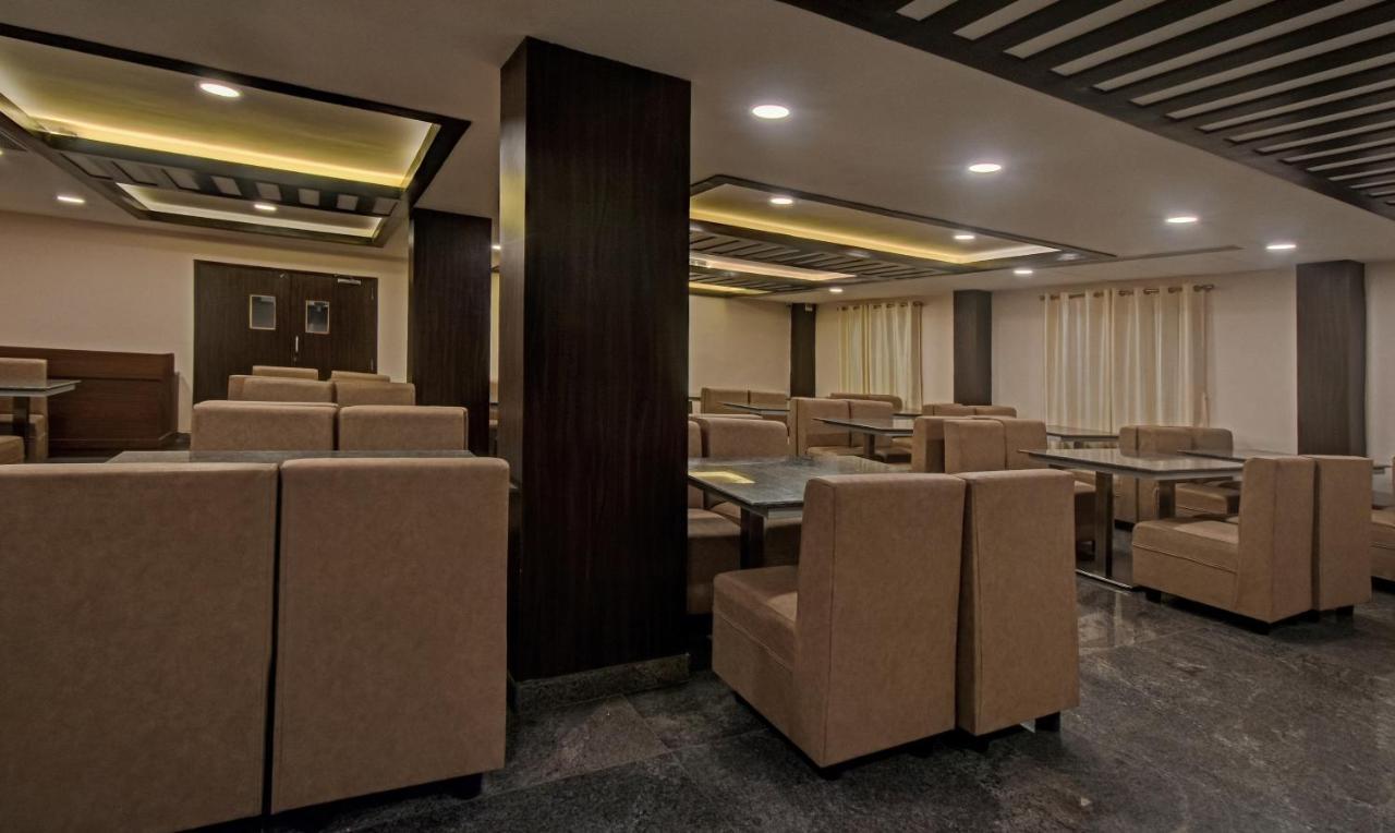 Hotel Treebo Trend Palm Tree Chennai Exterior foto
